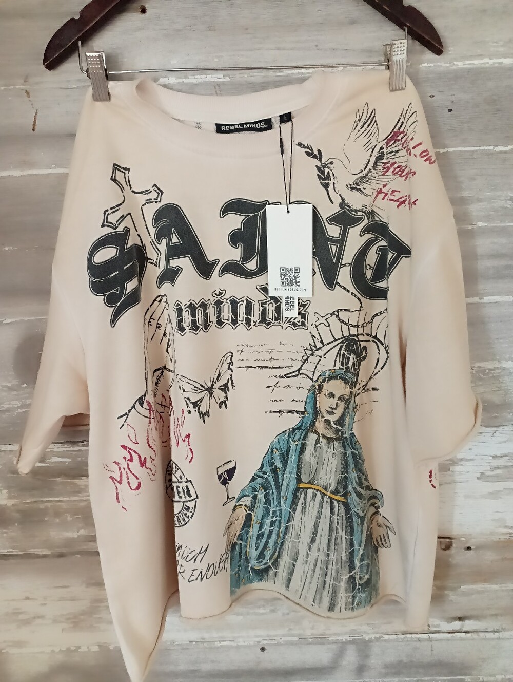 BNWT Rebel Minds T-shirt